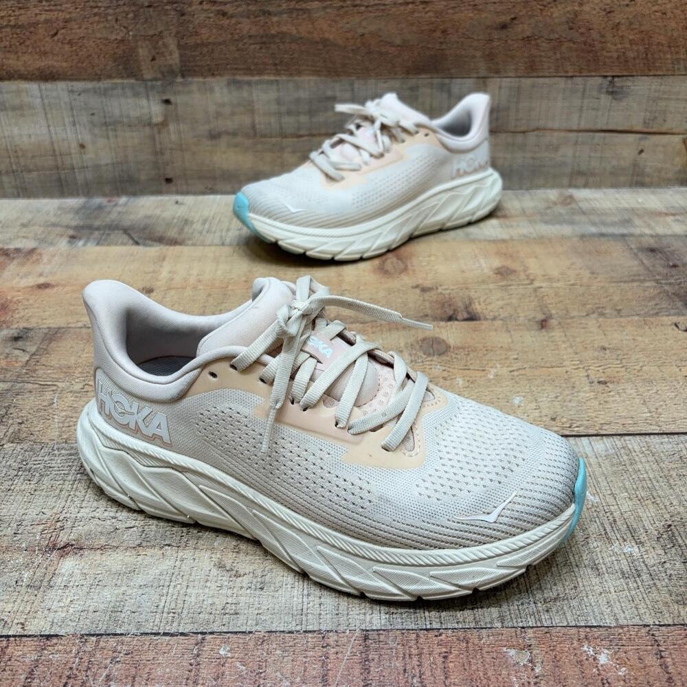 Hoka One One Arahi 7 Shoes Womens Size 6.5 38 Beige Mesh Running Comfort Sneaker